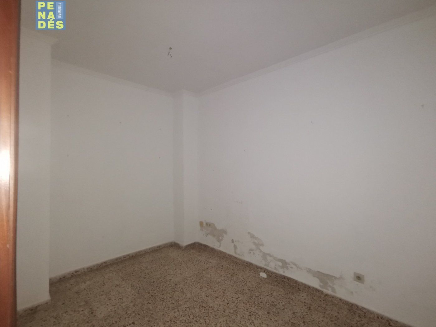 Local en Ontinyent, Valencia en alquiler Foto del edificio- Imagen 1 de 6