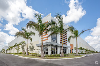 Más detalles para 6301 E 10th Ave, Hialeah, FL - Oficina, nave en alquiler