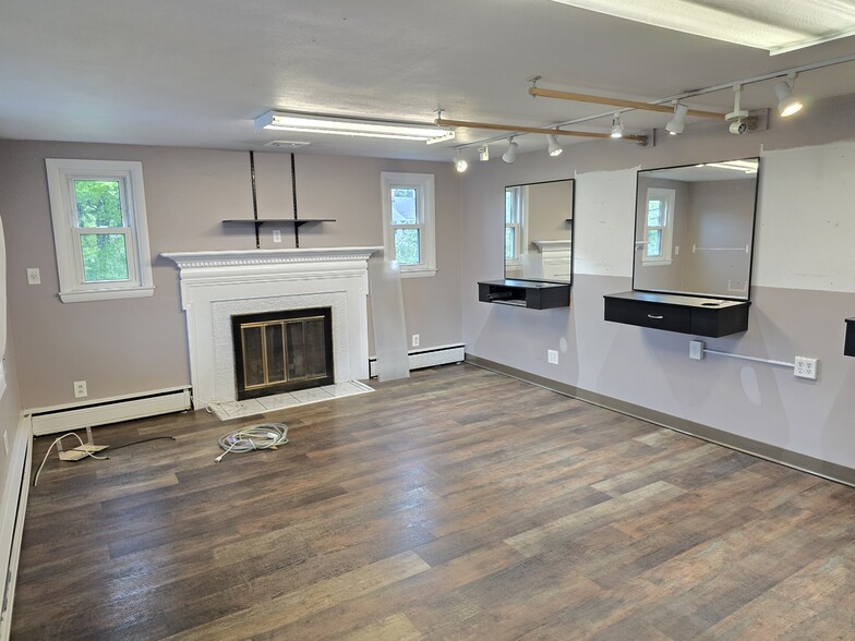 154 Talcottville Rd, Vernon Rockville, CT en venta - Foto del interior - Imagen 2 de 31