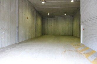 390 Eastern Valley Way, Roseville en alquiler Foto del interior- Imagen 1 de 5