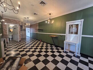 Más detalles de 960-990 Commercial St SE, Salem, OR - Local en alquiler