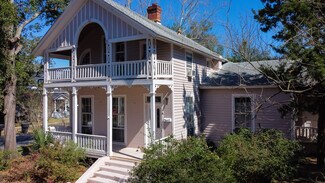 Más detalles de 522 N 7th Ave, Pensacola, FL - Edificio residencial​ en venta