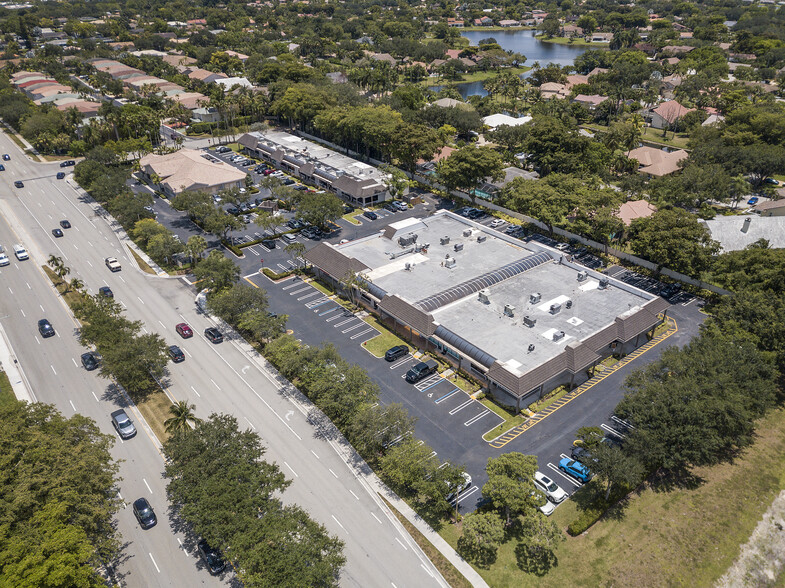 10462 W Atlantic Blvd, Coral Springs, FL en alquiler - Foto del edificio - Imagen 2 de 18