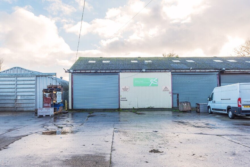 South Marston, South Marston en venta - Foto del edificio - Imagen 2 de 4