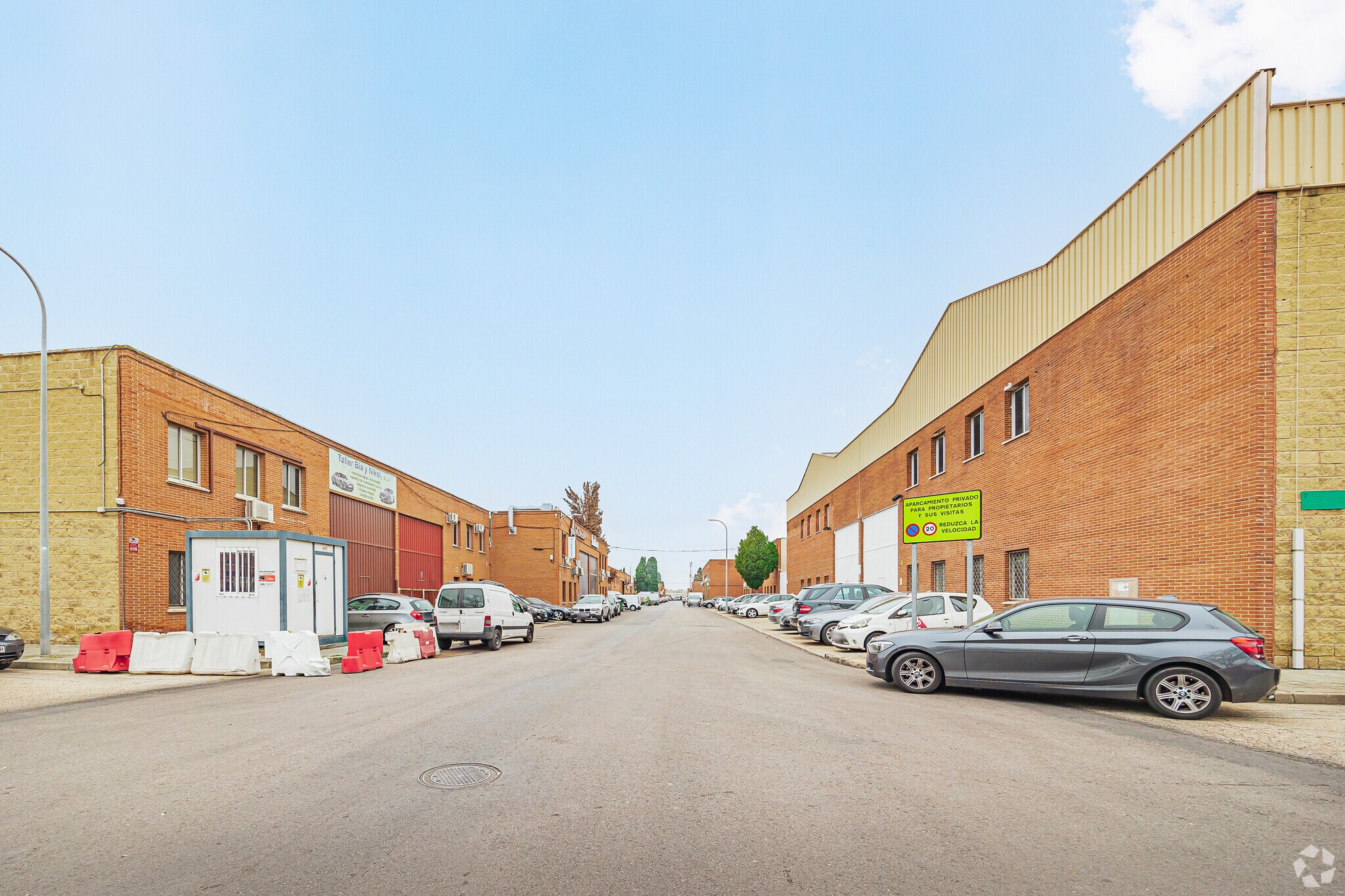 Nave en San Fernando de Henares, Madrid en alquiler Foto del edificio- Imagen 1 de 2