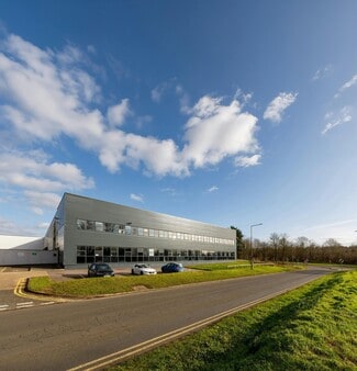 Más detalles de 73 Mercers Dr, Milton Keynes - Nave en alquiler