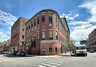 169 Merrimack St, Lowell, MA en alquiler Foto del edificio- Imagen 1 de 3