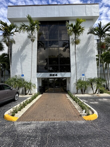 824 US Highway 1, North Palm Beach, FL en alquiler - Foto del edificio - Imagen 2 de 8