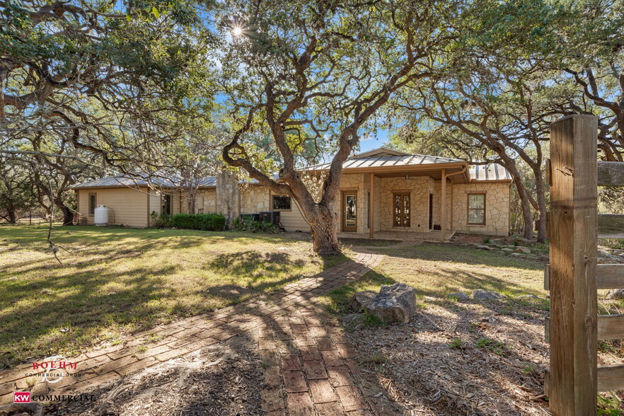 39 Scenic Loop Rd, Boerne, TX en alquiler - Foto del edificio - Imagen 1 de 53