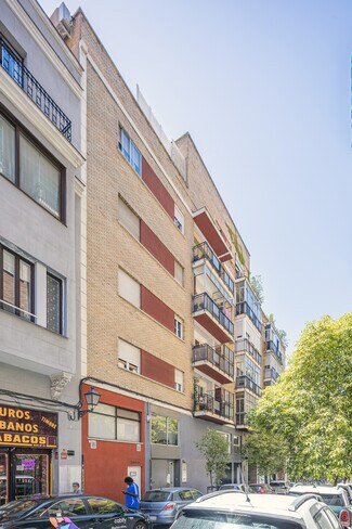 Más detalles de Calle del Doctor Fourquet, 17, Madrid - Edificio residencial en venta
