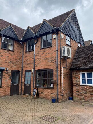 Más detalles de 102-103 Bancroft, Hitchin - Local en alquiler