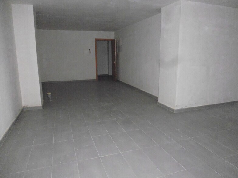 Gran Vía de la Comunitat Valenciana, 2, Alzira, Valencia en venta - Foto del edificio - Imagen 3 de 5