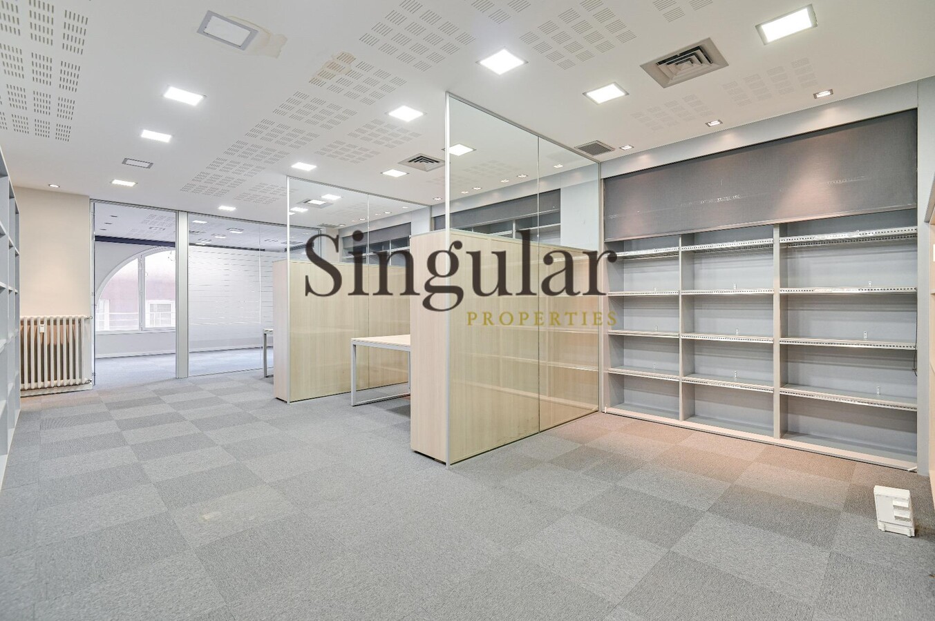 Barcelona, BAR 08021 - Unidad 1 - - Foto del interior - Image 1 of 34