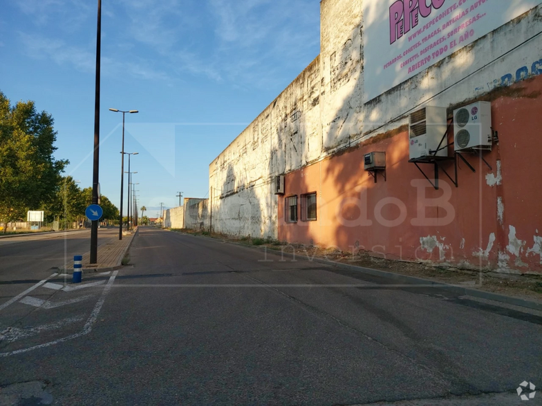 Calle Carlos Barral, 13, Talavera De La Reina, Toledo en venta - Foto del edificio - Imagen 3 de 4