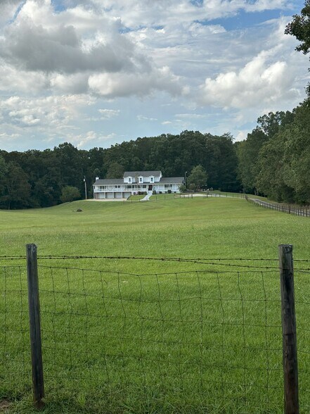 210 Murphy Ln, Greenville, SC en venta - Foto del edificio - Imagen 2 de 5