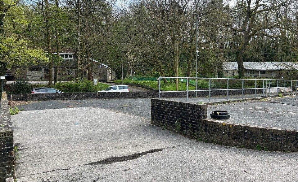 324 Outland Rd, Plymouth en alquiler - Foto del edificio - Imagen 3 de 6