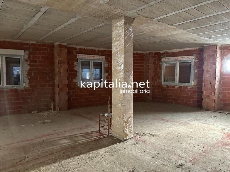 Nave en Agullent en venta - Foto del edificio - Imagen 3 de 10