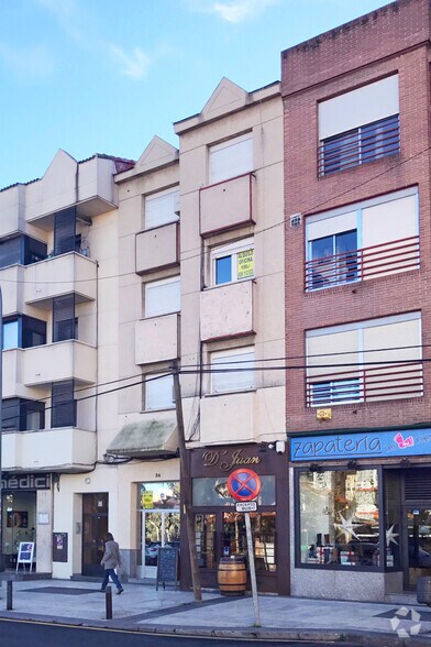 Edificio residencial en Majadahonda, Madrid en venta - Foto del edificio - Imagen 2 de 2