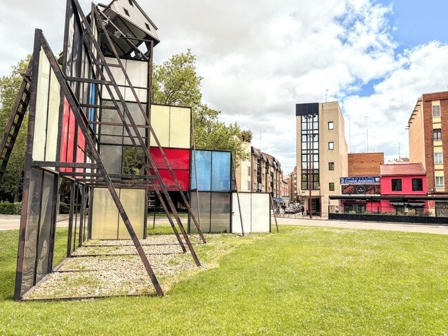 Más detalles de Paseo de Zorrilla, 127, Valladolid - Oficina en venta