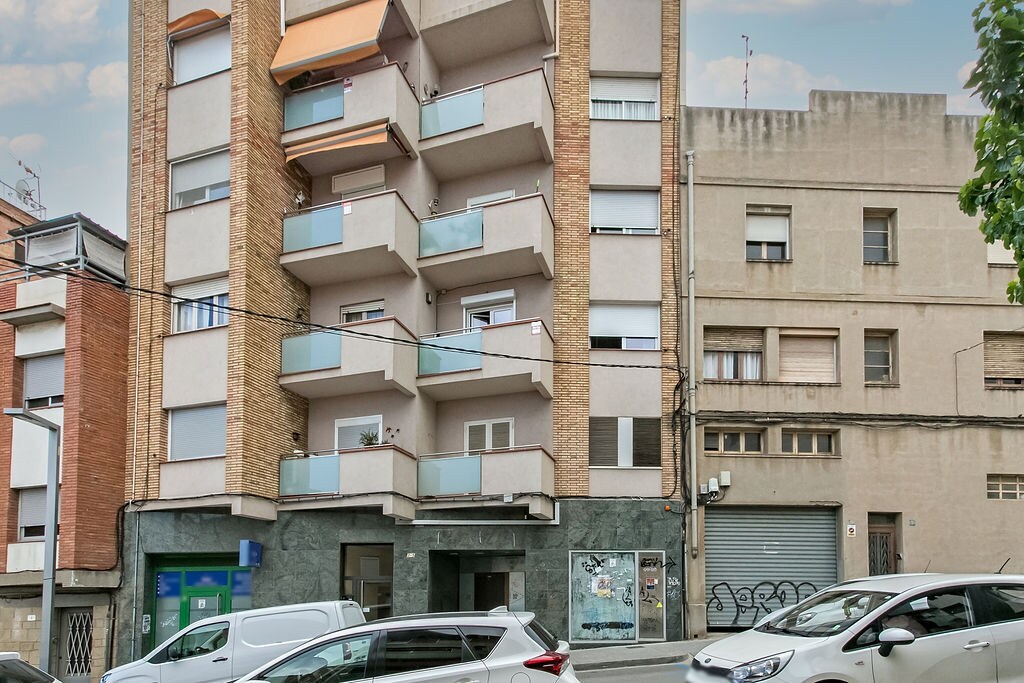 Sant Vicenç dels Horts, BAR 08620 - - - Plano de la planta - Image 1 of 10