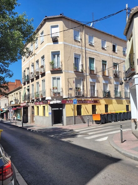 Edificio residencial en Madrid, Madrid en venta - Foto del edificio - Imagen 1 de 4