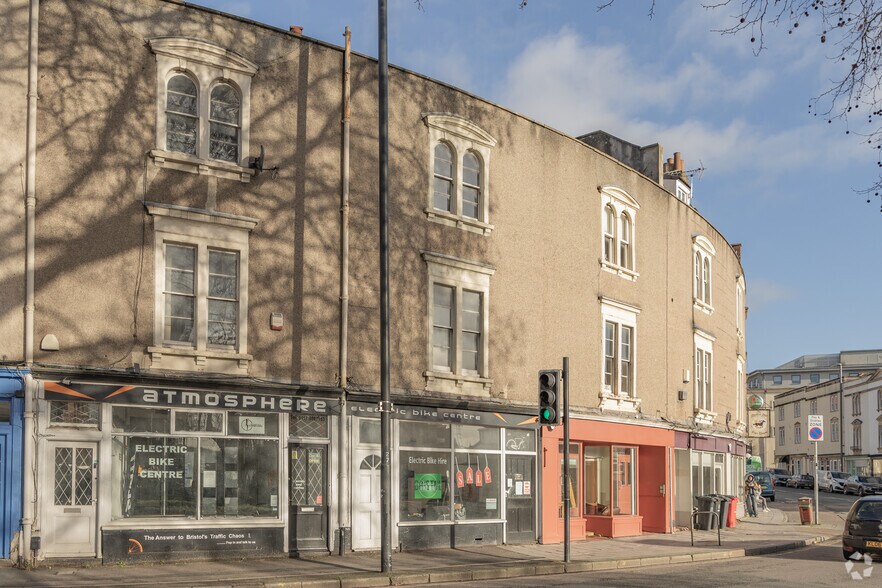 135 St Georges Rd, Bristol en venta - Foto del edificio - Imagen 2 de 2