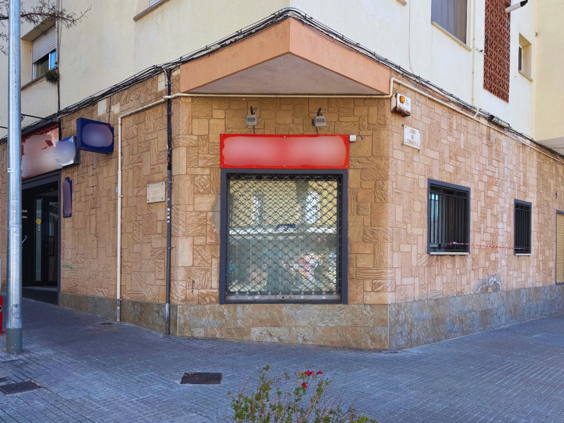 Local en Castellar del Vallès, Barcelona en alquiler Foto del edificio- Imagen 1 de 3