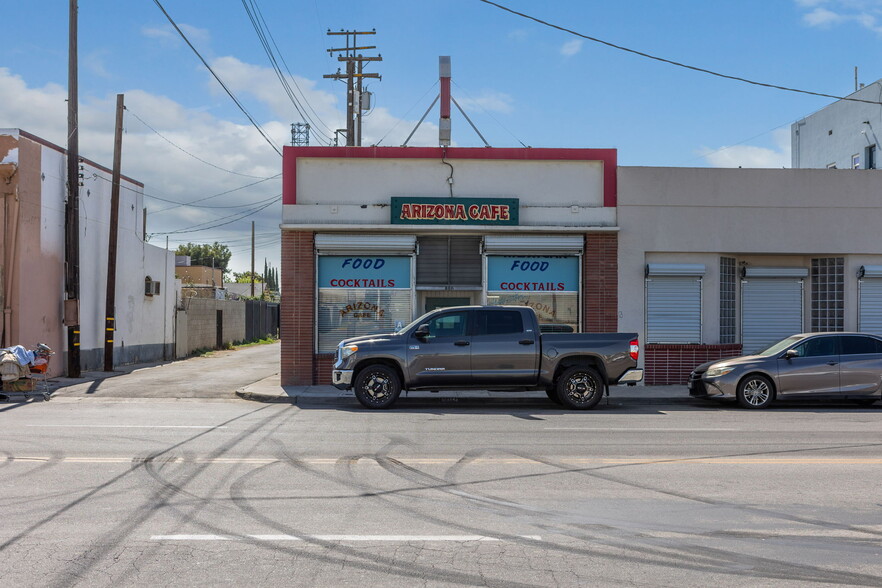 809 Baker St, Bakersfield, CA en venta - Foto del edificio - Imagen 1 de 18