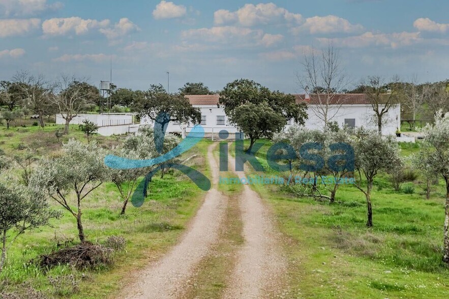 Terreno en Puebla de Guzmán, Huelva en venta - Foto del edificio - Imagen 2 de 24
