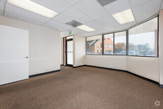 7923 Honeygo Blvd, Baltimore, MD en alquiler Foto del interior- Imagen 2 de 13