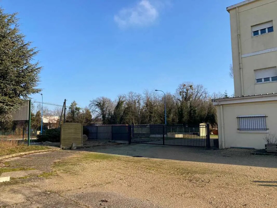 Terreno en Étampes en venta Foto del edificio- Imagen 1 de 9