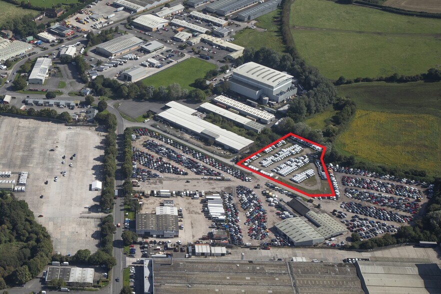 37B Broadway E, Westbury en alquiler - Foto del edificio - Imagen 1 de 3