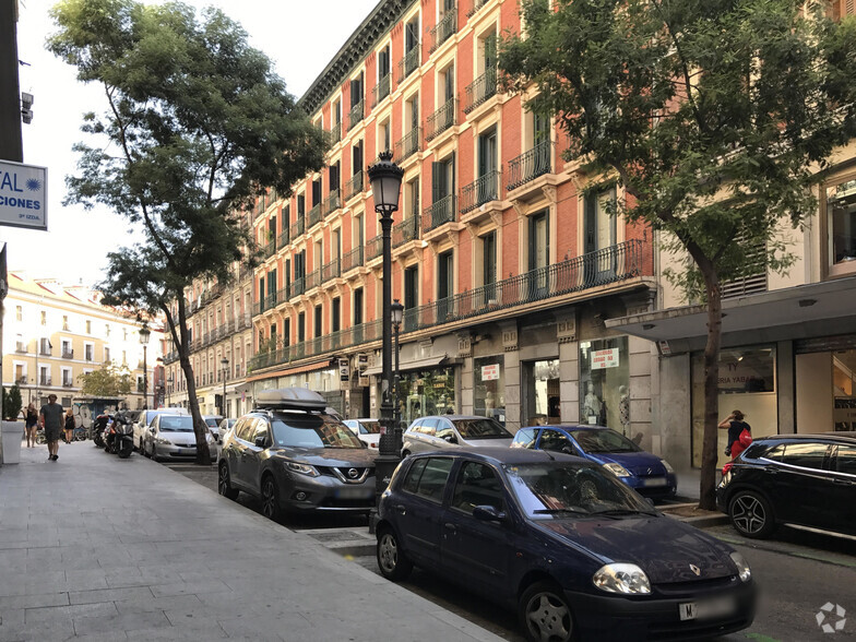 Calle Del Conde De Romanones, 5, Madrid, Madrid en alquiler - Foto del edificio - Imagen 3 de 3