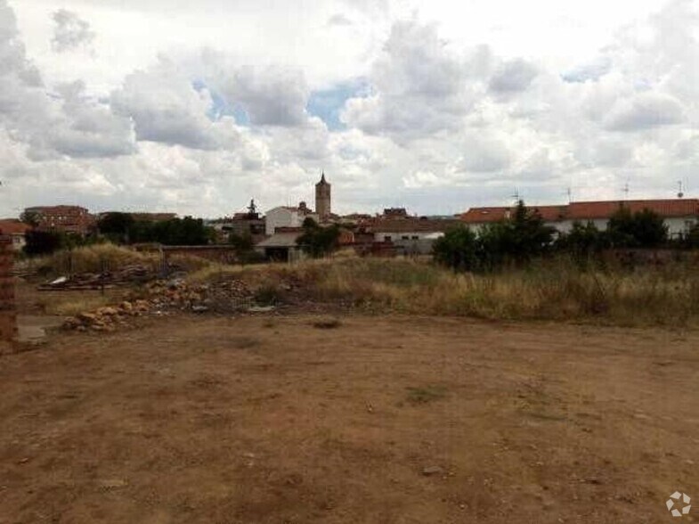 Calle de Soledad, 10, Cabanillas del Campo, Guadalajara en venta - Foto del edificio - Imagen 1 de 3