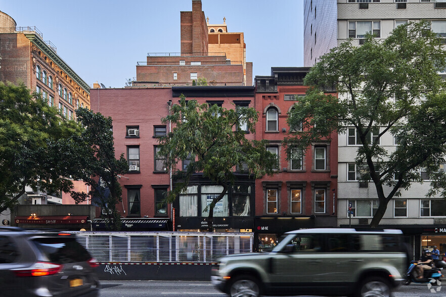 496 Avenue of the Americas, New York, NY en alquiler - Foto del edificio - Imagen 3 de 4