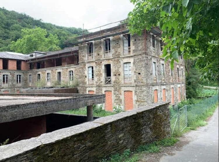 a Ferrería, 1, O Incio, Lugo en venta - Foto del edificio - Imagen 2 de 10