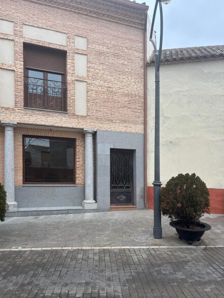 Edificio residencial en Villaluenga de la Sagra, Toledo en venta - Foto del interior - Imagen 3 de 3