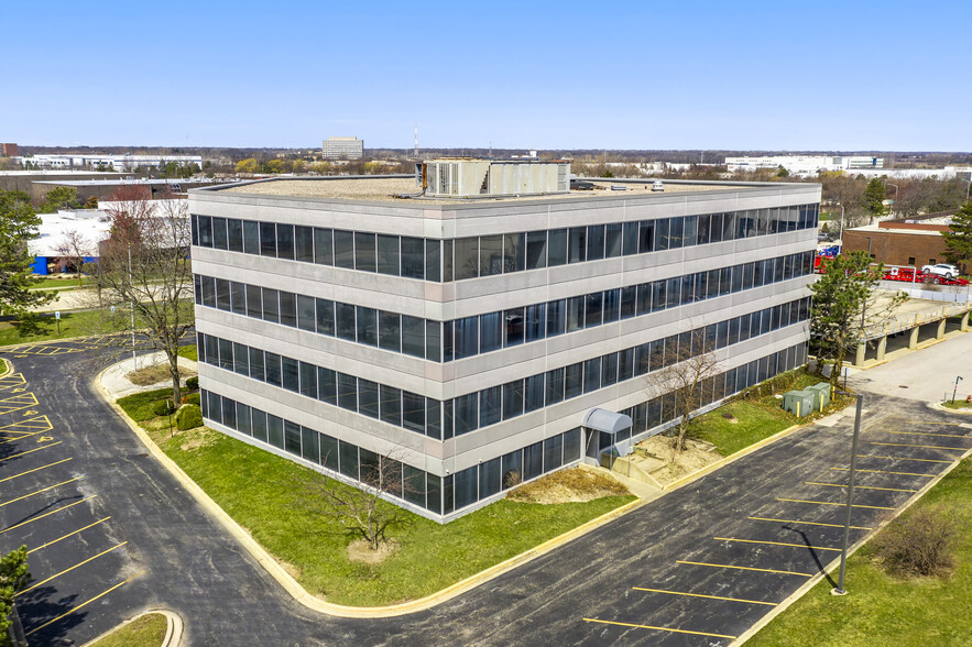 1301 Basswood Rd, Schaumburg, IL en venta - Foto del edificio - Imagen 3 de 38