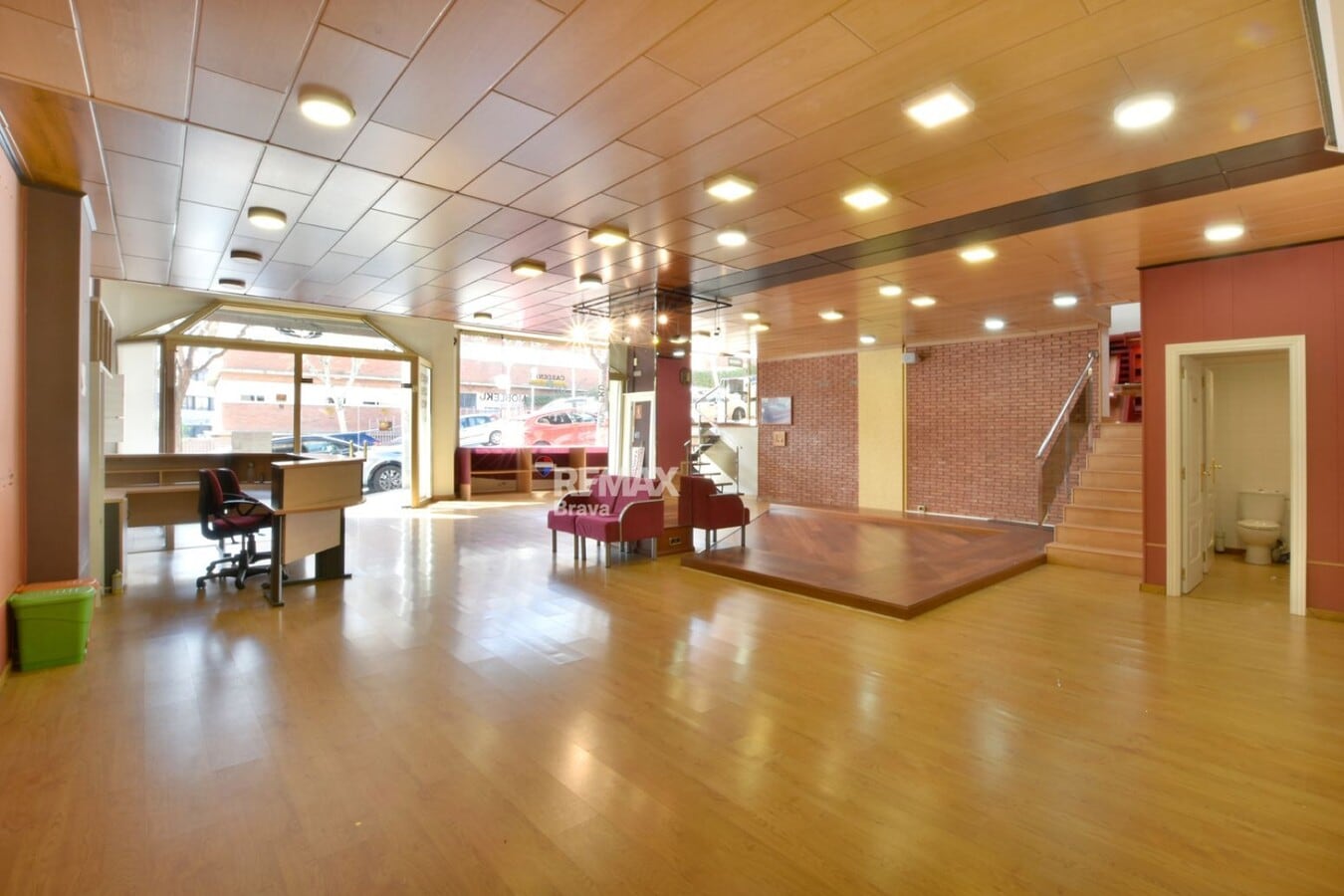 Sant Feliu de Llobregat, BAR 08980 -  -  - Foto del interior - Image 1 of 24