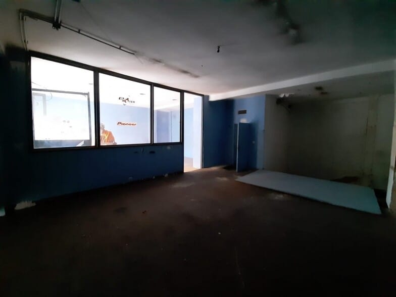 Local en Cáceres en alquiler - Foto del edificio - Imagen 3 de 6