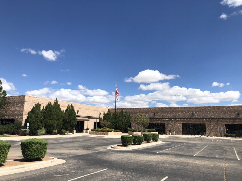 5340 Mcnutt Rd, Santa Teresa, NM en alquiler - Foto del edificio - Imagen 1 de 7