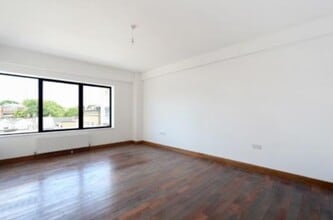 145-163 Freston Rd, London en alquiler Foto del interior- Imagen 2 de 4