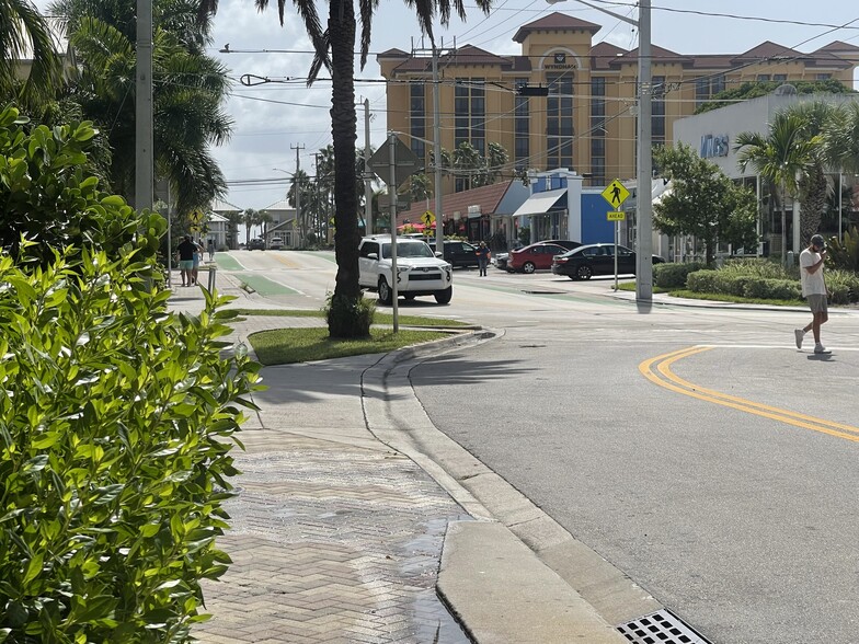 1965-1969 NE 2nd St, Deerfield Beach, FL en alquiler - Foto del edificio - Imagen 3 de 17