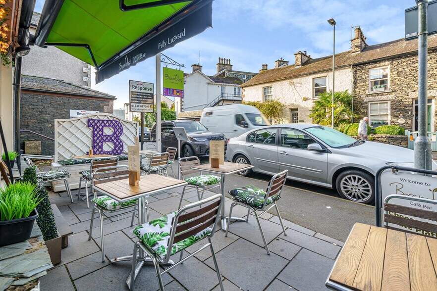 15 Main Rd, Windermere en alquiler - Foto del edificio - Imagen 2 de 4