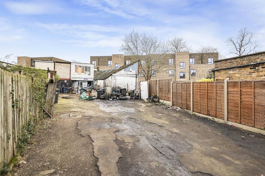 32-34 Bensham Ln, Croydon en venta - Foto del edificio - Imagen 3 de 27