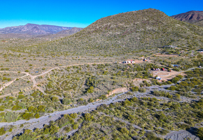 7XXX Highland Road Rd, Cave Creek, AZ en venta - Vista aérea - Imagen 1 de 18