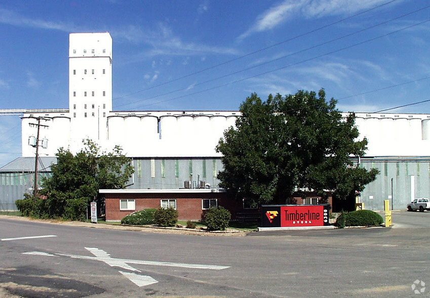 6300 Clermont St, Commerce City, CO en alquiler - Foto del edificio - Imagen 2 de 5