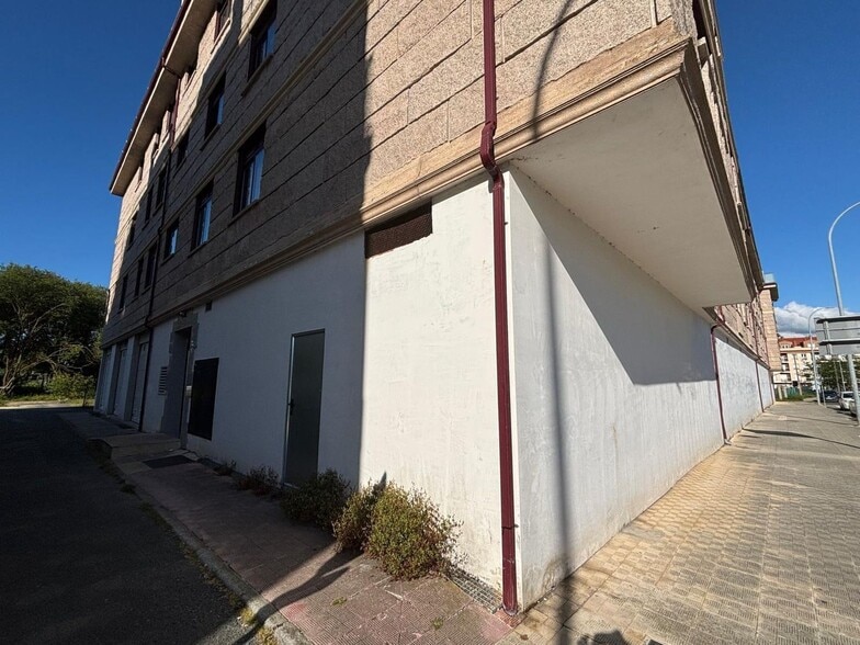 Local en Ares, La Coruna en venta - Foto del edificio - Imagen 3 de 6