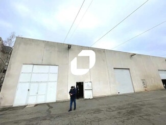 Más detalles de 10 Rue du Moulin Vert, Vert - Oficina, flex en alquiler