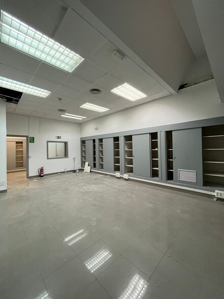 Edificio residencial en Madrid, Madrid en venta - Foto principal - Imagen 1 de 2